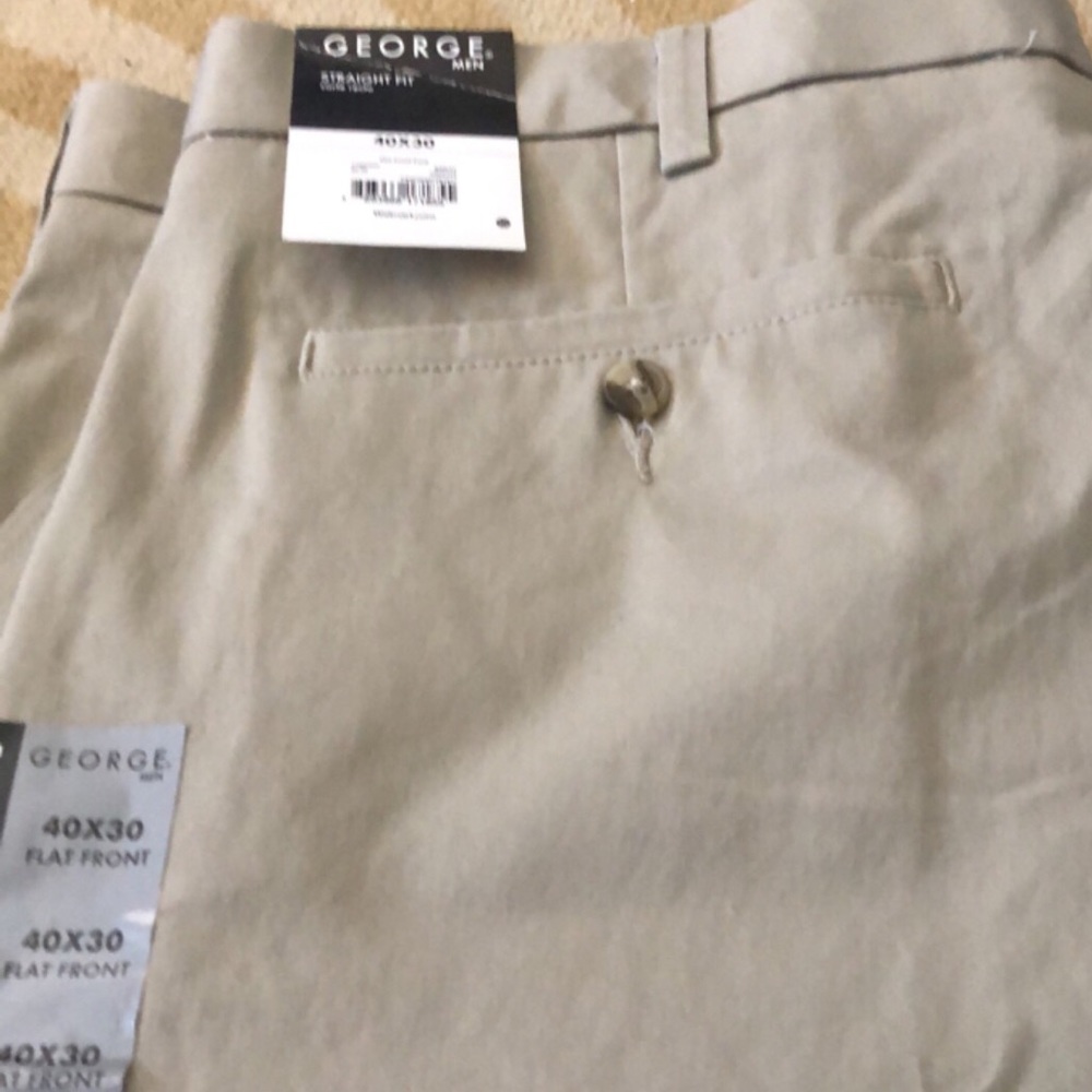 Men’s Flat front khakis